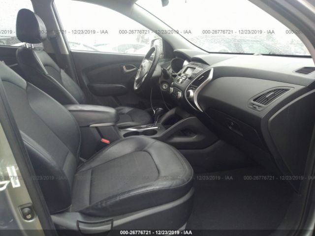 KM8JU3AC9BU260441 - 2011 HYUNDAI TUCSON GLS/LIMITED ვერცხლისფერი ფოტო 5