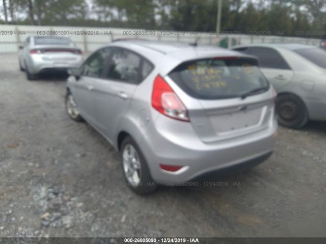 3FADP4EJ3HM131914 - 2017 FORD FIESTA SE Silver photo 3