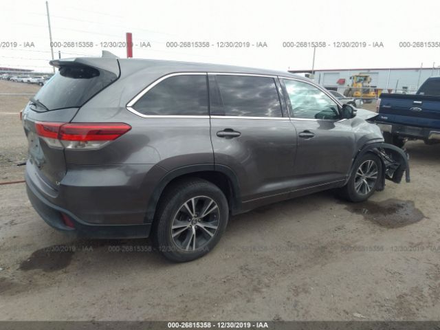 5TDZZRFH3HS229215 - 2017 TOYOTA HIGHLANDER LE/LE PLUS Gray photo 4