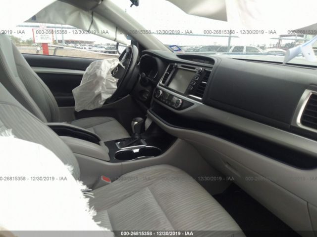 5TDZZRFH3HS229215 - 2017 TOYOTA HIGHLANDER LE/LE PLUS Gray photo 5