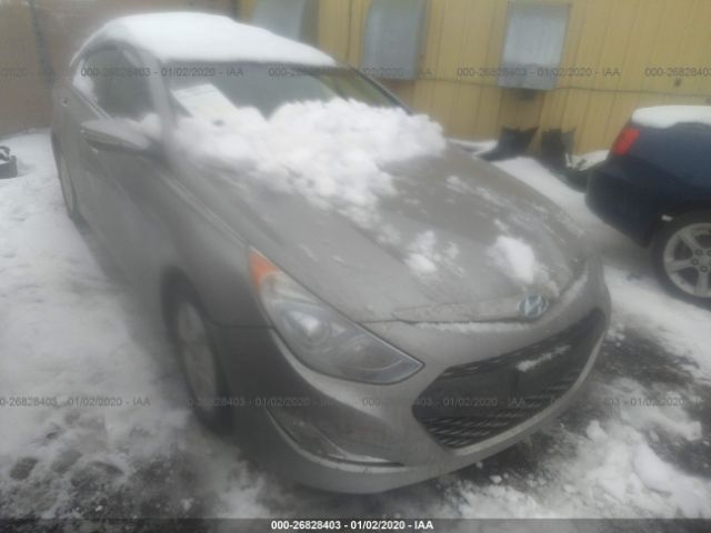 KMHEC4A4XCA020269 - 2012 HYUNDAI SONATA HYBRID Silver photo 1