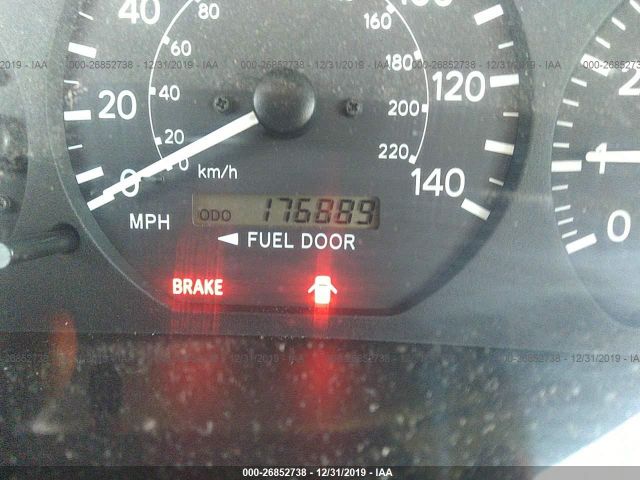 JT2BG28K3Y0436674 - 2000 TOYOTA CAMRY LE/XLE Weiß Foto 7