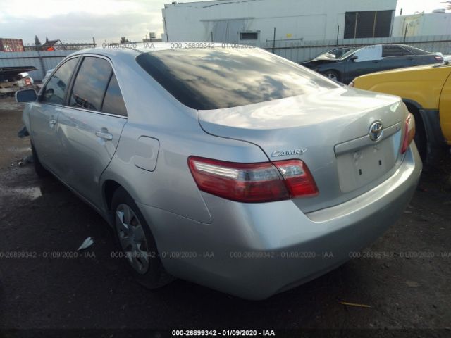 4T1BE46K17U147159 - 2007 TOYOTA CAMRY CE/LE/XLE/SE Silver photo 3