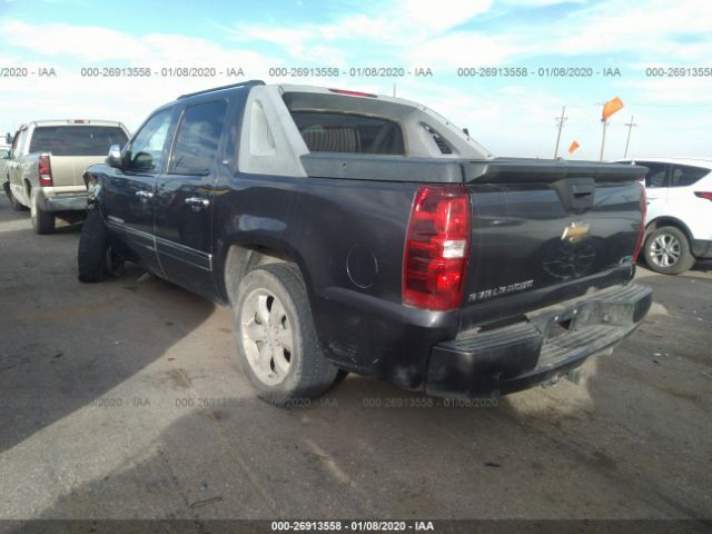 3GNVKGE02AG175582 - 2010 CHEVROLET AVALANCHE LTZ Gray photo 3