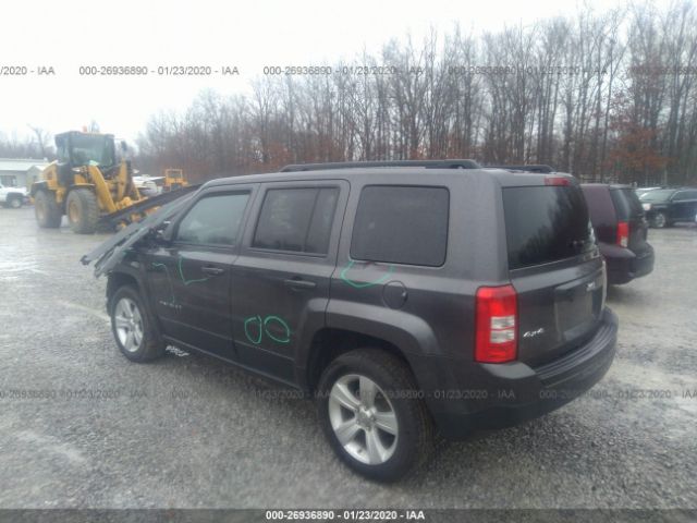 1C4NJRFB2ED731366 - 2014 JEEP PATRIOT LATITUDE Gray photo 3