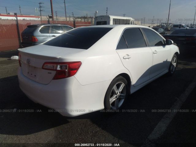 4T1BF1FK9DU700194 - 2013 TOYOTA CAMRY L/SE/LE/XLE 白色 照片 4