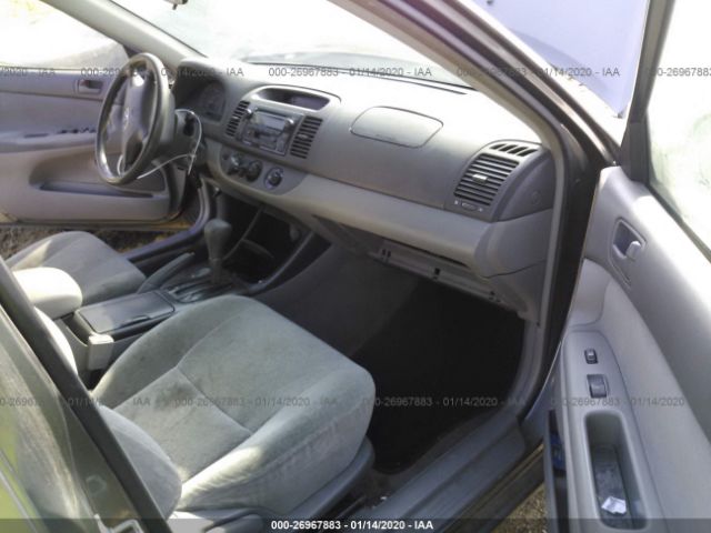 JTDBE32K730174386 - 2003 TOYOTA CAMRY LE/XLE Boz foto 5