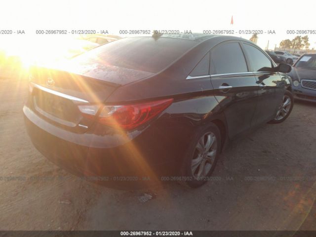 5NPEC4ACXDH691852 - 2013 HYUNDAI SONATA SE/LIMITED Black photo 4