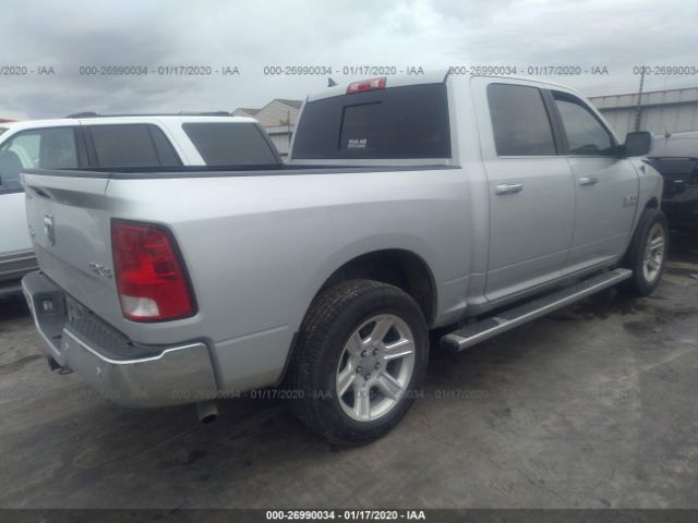 1C6RR7LG4JS192776 - 2018 RAM 1500 SLT Silver photo 4