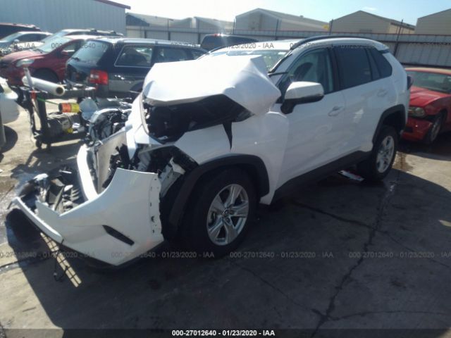 2T3W1RFV0KC007643 - 2019 TOYOTA RAV4 XLE/XLE PREMIUM White photo 2