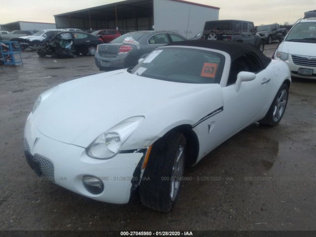 1G2MB35B87Y136254 - 2007 PONTIAC SOLSTICE  White photo 2