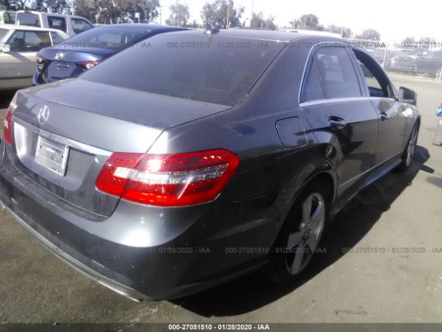 WDDHF5GB0BA334487 - 2011 MERCEDES-BENZ E 350 Navy photo 4