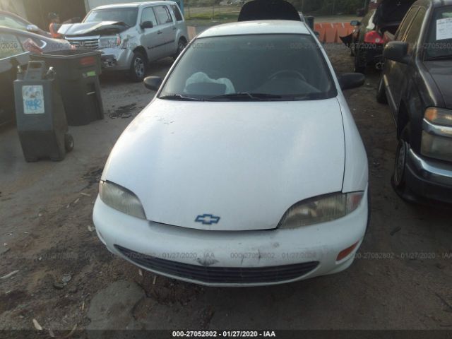 1G1JF52T5V7337763 - 1997 CHEVROLET CAVALIER LS White photo 6