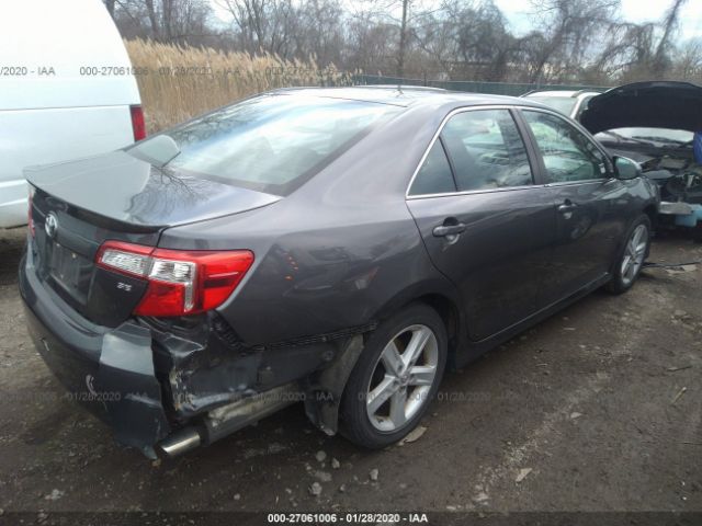 4T1BF1FK5EU323607 - 2014 TOYOTA CAMRY L/SE/LE/XLE 灰色 照片 4
