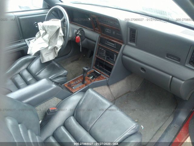 1C3XJ55E3JG436030 - 1988 CHRYSLER LEBARON PREMIUM Red photo 5