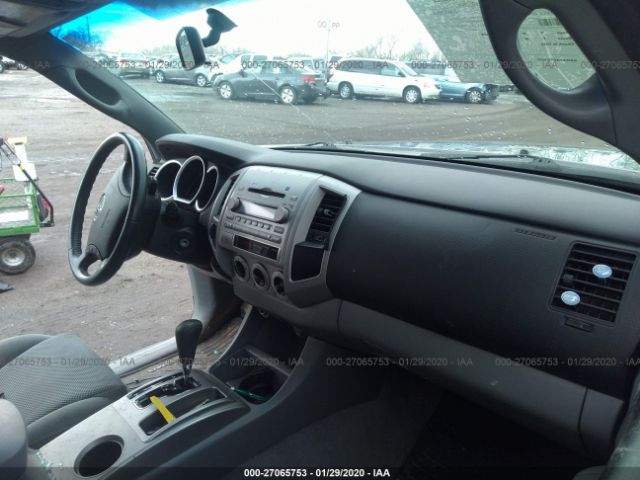 3TMLU42NX8M017818 - 2008 TOYOTA TACOMA DOUBLE CAB 黑色 照片 5