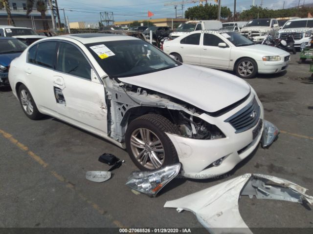 JN1CV6AP3FM503362 - 2015 INFINITI Q40  White photo 1