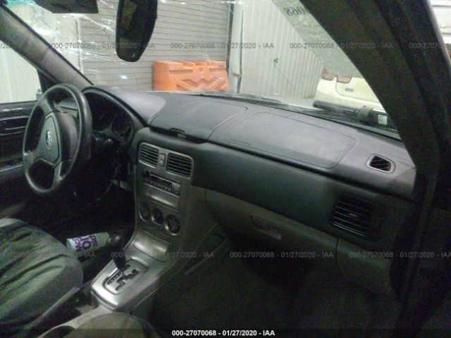 JF1SG63635H722567 - 2005 SUBARU FORESTER 2.5X Silver photo 5