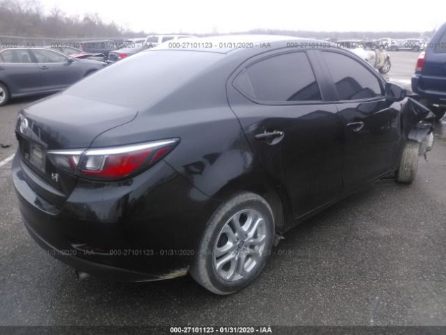 3MYDLBZV0GY116108 - 2016 TOYOTA SCION IA  Black photo 4