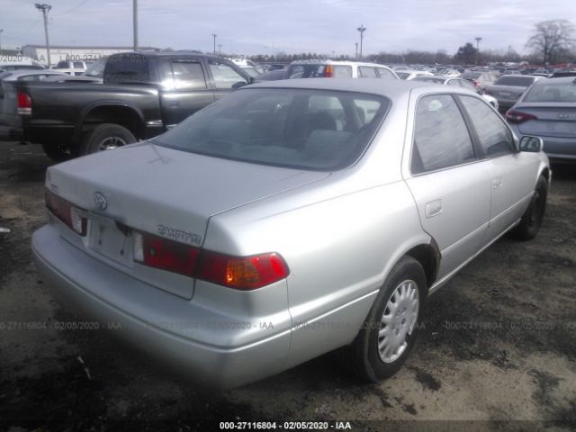 4T1BG22K41U833496 - 2001 TOYOTA CAMRY CE/LE/XLE Silver photo 4