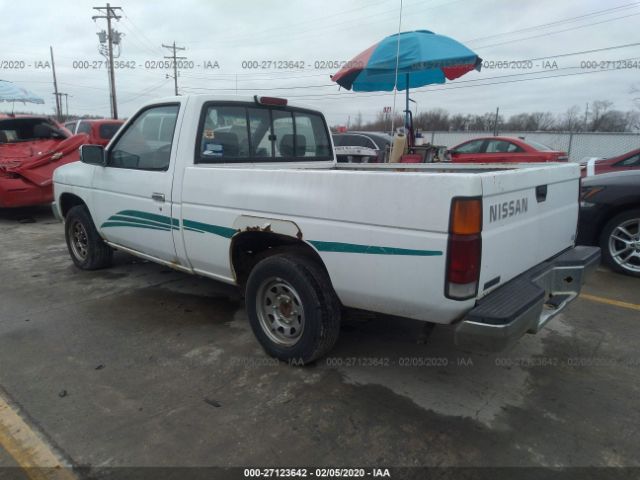 1N6SD11SXRC319336 - 1994 NISSAN TRUCK XE White photo 3