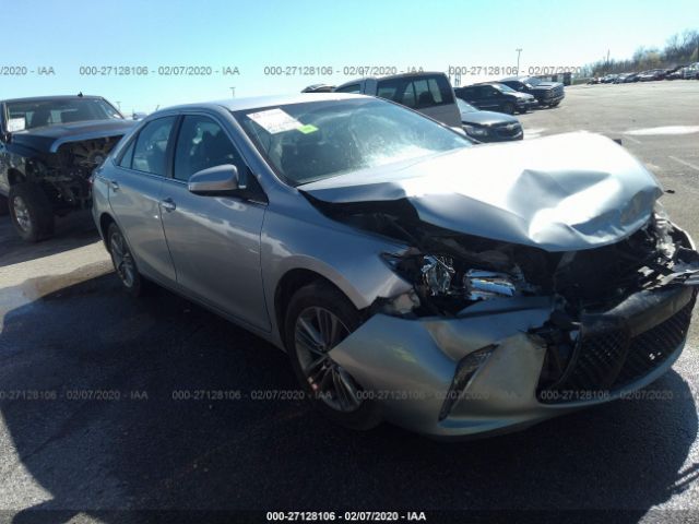 4T1BF1FK6HU361514 - 2017 TOYOTA CAMRY LE/XLE/SE/XSE Silver photo 1