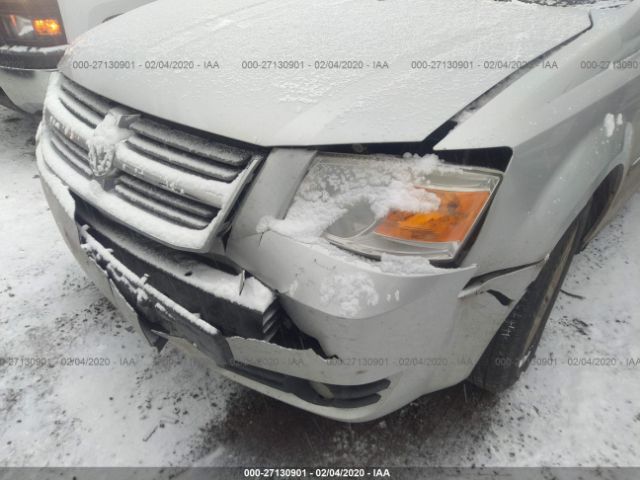 2D8HN54X58R693045 - 2008 DODGE GRAND CARAVAN SXT Silver photo 6