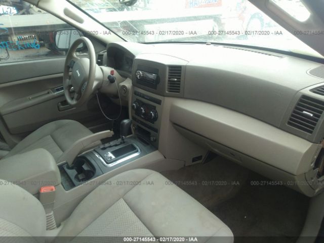 1J4HR48N55C689470 - 2005 JEEP GRAND CHEROKEE LAREDO/COLUMBIA/FREEDOM 黑色 照片 5