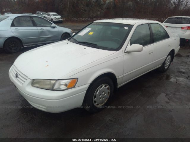 4T1BG22K5XU393961 - 1999 TOYOTA CAMRY CE/LE/XLE თეთრი ფოტო 2
