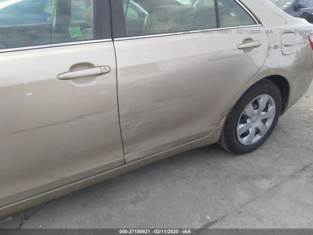 4T1BK46K29U586074 - 2009 TOYOTA CAMRY SE/LE/XLE Gold photo 6