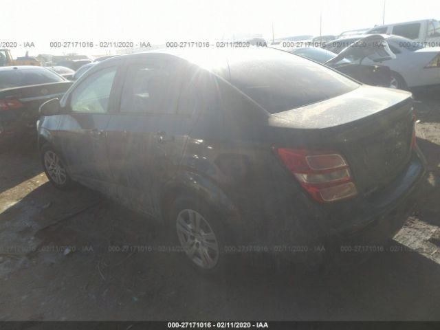 1G1JB5SH1H4114813 - 2017 CHEVROLET SONIC LS Gray photo 3