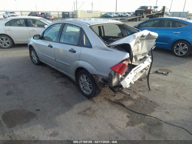 1FAFP34N56W248415 - 2006 FORD FOCUS ZX4 Silver photo 3