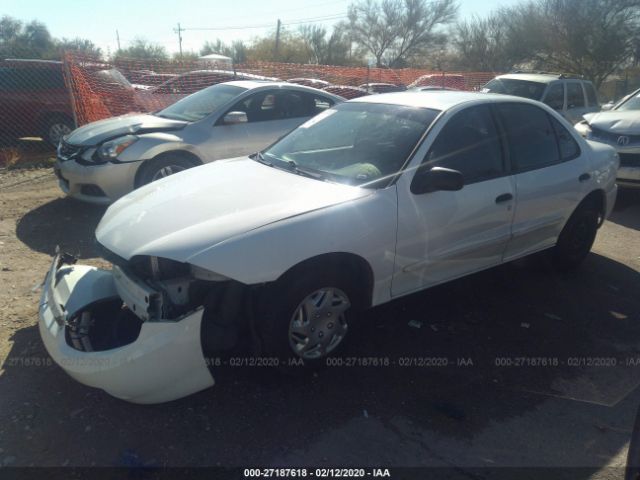 1G1JC52F347107205 - 2004 CHEVROLET CAVALIER  White photo 2