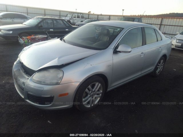 3VWEF71KX7M059171 - 2007 VOLKSWAGEN JETTA WOLFSBURG 银色 照片 2