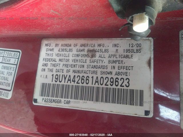 19UYA42661A029623 - 2001 ACURA 3.2CL TYPE-S Red photo 9