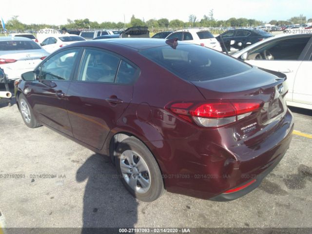 3KPFL4A70JE179279 - 2018 KIA FORTE LX/S Red photo 3