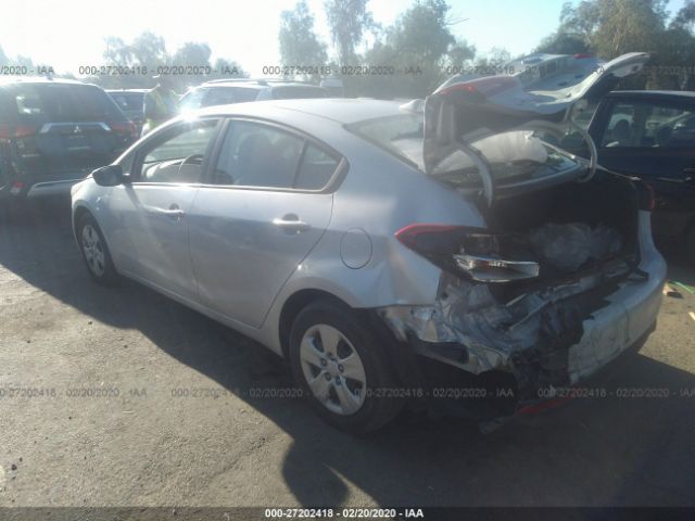 3KPFK4A72JE258309 - 2018 KIA FORTE LX Silver photo 3