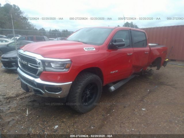 1C6SRFFT6KN539092 - 2019 RAM 1500 BIG HORN/LONE STAR Red photo 2