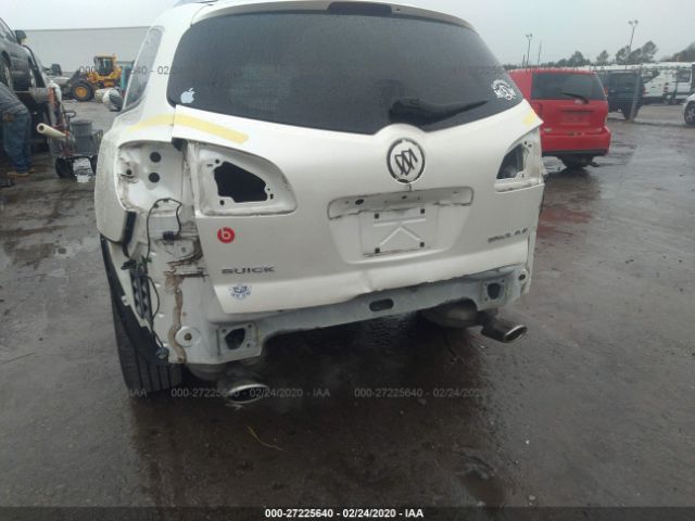 5GAKRCED8CJ281251 - 2012 BUICK ENCLAVE  White photo 6