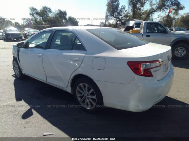 4T4BF1FK6ER371185 - 2014 TOYOTA CAMRY L/SE/LE/XLE 白色 照片 3