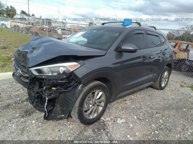 KM8J33A42HU341799 - 2017 HYUNDAI TUCSON LIMITED/SPORT AND ECO/SE Gray photo 2