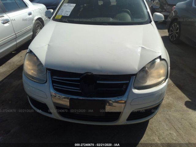 3VWRM71K18M055874 - 2008 VOLKSWAGEN JETTA SE/SEL White photo 6