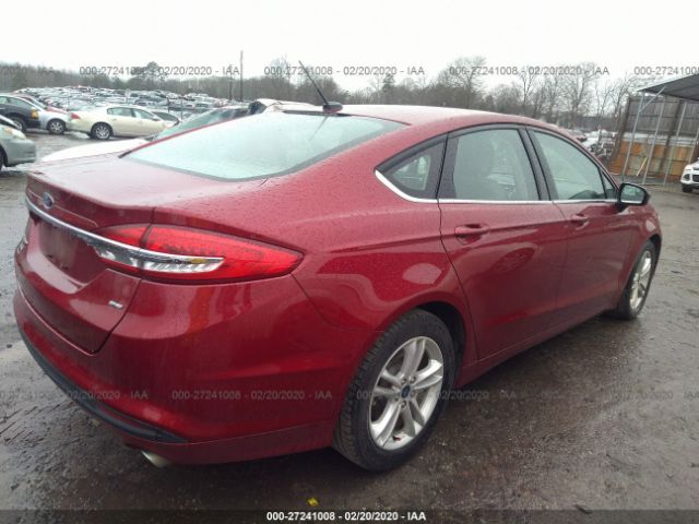 3FA6P0H73JR174496 - 2018 FORD FUSION SE Red photo 4