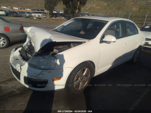 3VWRM71K28M070643 - 2008 VOLKSWAGEN JETTA SE/SEL White photo 2