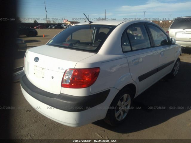 KNADE123086361220 - 2008 KIA RIO LX/SX White photo 4