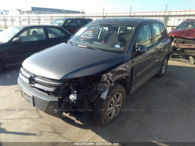 WVGBV7AX6CW095255 - 2012 VOLKSWAGEN TIGUAN S/SE/SEL Gray photo 2