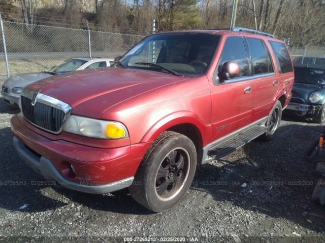 5LMFU28RX1LJ16926 - 2001 LINCOLN NAVIGATOR  Red photo 2