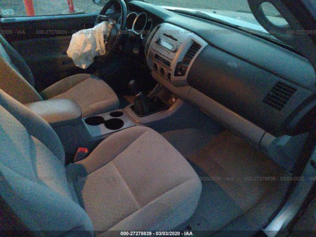 5TEUX42N18Z530762 - 2008 TOYOTA TACOMA ACCESS CAB ვერცხლისფერი ფოტო 5