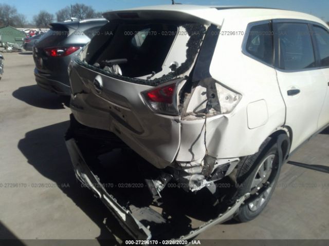 JN8AT2MTXGW012552 - 2016 NISSAN ROGUE S/SL/SV White photo 6