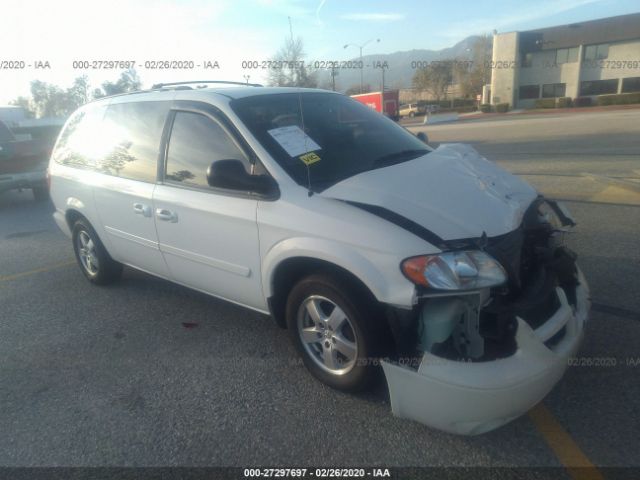 2D4GP44LX7R347943 - 2007 DODGE GRAND CARAVAN SXT White photo 1